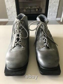 Alpina 3 Pin Vintage Cross Country Ski Boots Silver Men's EU Shoe Size 44