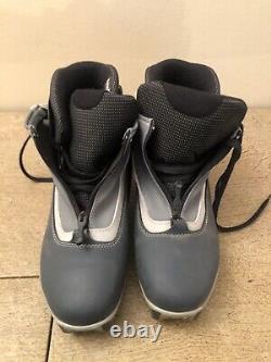 EU 44 2/3 Fit Mens US Shoe Size 10.5 Salomon Pilot Cross Country Ski Boots Shoes