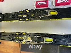 Fischer RCS CarbonLite Classic Cold Cross Country Skis with Bindings 207cm
