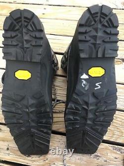 Karhu XCD Traverse Cross Country 3 Pin Ski Boots Nordic Norm 75mm Vibram Size 12