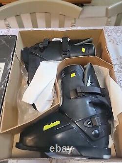 Raichle RE Viva Vintage Italy Skiing Ski Boots Men's 11.5 Excellent CONDITION