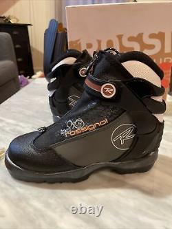 Rossignol bc x5 FW cross country ski boots Woman 36 NEW