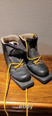 Vintage Asolo Sport Snowpine Leather Telemark Ski Boots ITALY Black size 9.5
