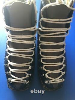 West German Black Leather Cross Country Ski Boots Size 39-40 Women